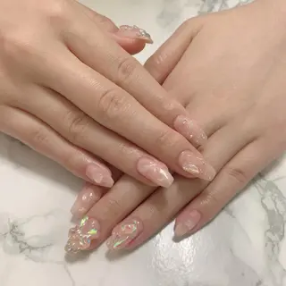 ネイル はな💎ネイル ワンホン、長さ出しのネイルデザイン