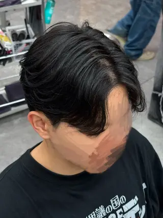 ミディアム カラー パーマ メンズ メンズパーマ特化 🔥韓国ヘア職人🔥のヘアスタイル