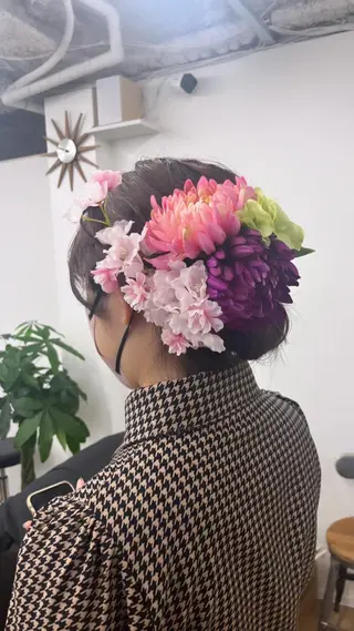 セミロング ヘアアレンジ HIROKO / 透明感暖色カラー🎀のヘアスタイル