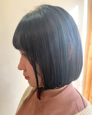 ミディアム カラー DiMPlE  ディンプル所属・🌸スタイリスト 山浦美恵のヘアスタイル