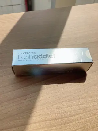 yumi 大人のうる艶まつ毛!のマツエク・マツパデザイン