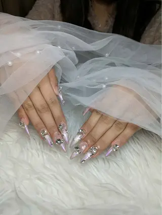 ネイル Queen Nail 柏店　クイーンネイルのネイルデザイン