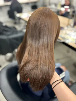 ロング カラー YUKA🤍ベージュ /ミルクティーのヘアスタイル