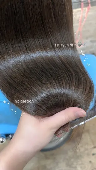 ロング カラー P-cott所属・柳井 遥伽のヘアスタイル