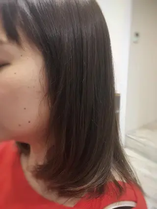 ミディアム ナガサカ サチのヘアスタイル