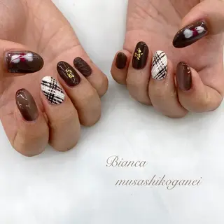 ネイル Bianca 武蔵小金井　しぎはらのネイルデザイン