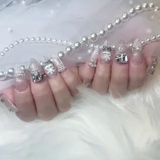 ネイル Lind 天王寺 ゆち🎀のネイルデザイン