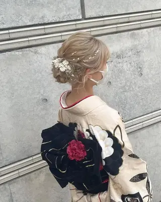 ロング カラー Seleneコウキ ブリーチ/ハイトーンのヘアスタイル