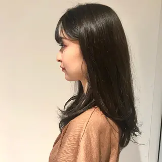 セミロング カラー 神奈川大学最寄り白楽 三本松巧のヘアスタイル