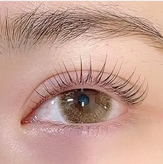 マツエク・マツパ AKAMEE omotesando所属・Toyoshima Sakikoのマツエク・マツパデザイン