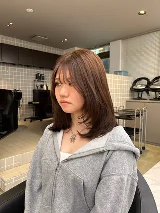 カラー 透明感ベージュ🤎 ナチュラルレイヤーのヘアスタイル