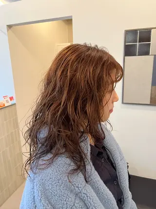 パーマ unfeigned02所属・おーした /カットモデル伏見栄のヘアスタイル