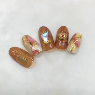 ネイル 五十嵐 美智のネイルデザイン