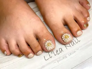 ネイル Li'leaNail AINAのネイルデザイン