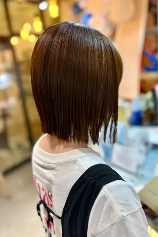 ミディアム 菊地 紗矢のヘアスタイル