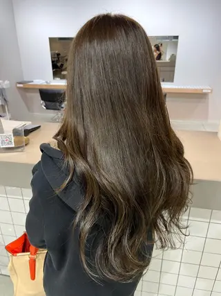 ロング カラー haruki所属・高木 陽菜のヘアスタイル