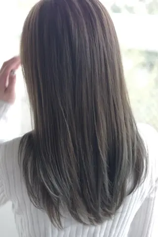 ロング カラー 🌈ディレクター🌈 徳松優希のヘアスタイル