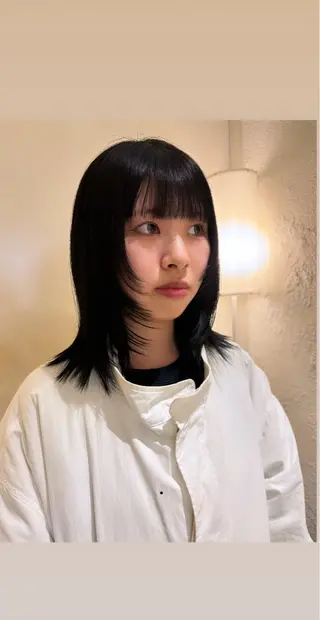 ミディアム 💫扱いやすい ／レイヤー/小林陸のヘアスタイル