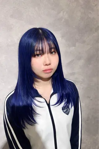 セミロング 中川 舞のヘアスタイル