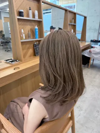 セミロング カラー 誰よりも丁寧なカット 🍀小林輝のヘアスタイル