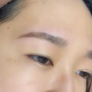 アイブロウ 韓国束感まつ毛 💫 本町 淀屋橋/留美のマツエク・マツパデザイン