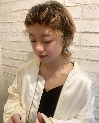 ショート カラー パーマ SALOWIN梅田茶屋町店所属・ウルフレイヤーカット /チヒロのヘアスタイル