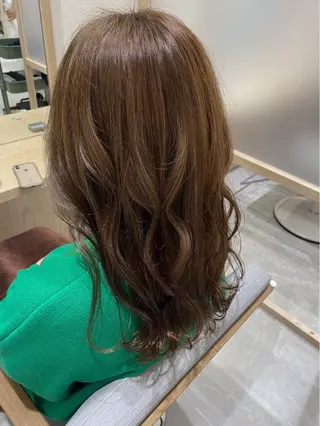 ロング spinhair荻野 莉帆のヘアスタイル