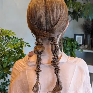 ロング ヘアアレンジ 彩桜/艶カラー/小顔 に見せるカット✂のヘアスタイル