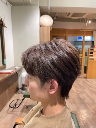 ショート カラー テライ ケイショウのヘアスタイル