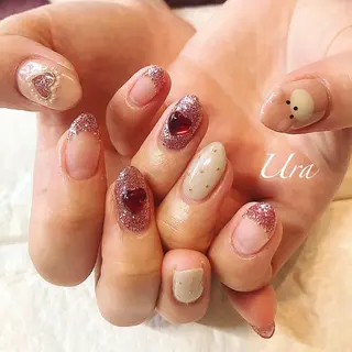 ネイル UrakoNail 《nail》のネイルデザイン