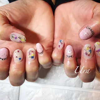ネイル UrakoNail 《nail》のネイルデザイン