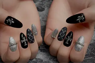 ネイル 大塚 晃花のネイルデザイン