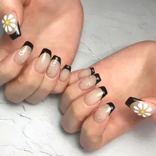 ネイル DARIA Nailsのネイルデザイン