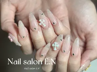 ネイル E.N🦋 長さ出し/持ち込みのネイルデザイン
