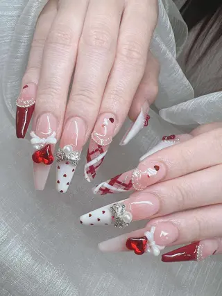 ネイル Lee Nailsのネイルデザイン