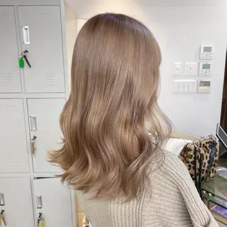 セミロング カラー パーマ ヘアアレンジ メンズ キッズ ネイル マツエク・マツパ アイブロウ 暖色系/透明感 治野心のヘアスタイル