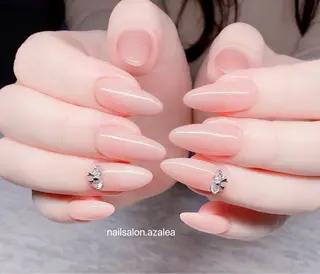 ネイル R inのネイルデザイン