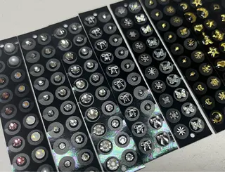 𝑟𝑖𝑛𝑎🤍 耳つぼ&マツエクのマツエク・マツパデザイン