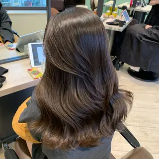 ロング カラー 💎銀座.大人可愛い 🩶上品ヘア💎のヘアスタイル