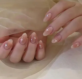 ネイル RAFFINE haru🦋🩵のネイルデザイン