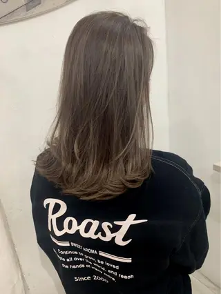 セミロング カラー 京都大人女性ショート 徒歩1分/秋山のヘアスタイル