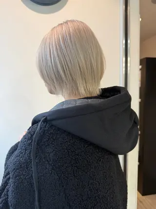 ショート カラー maeda yumiのヘアスタイル