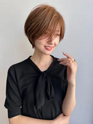ショート 高橋 佳愛のヘアスタイル