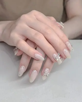 ネイル num-fi Aiのネイルデザイン