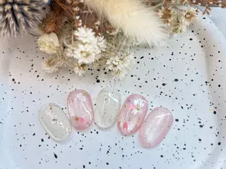 ネイル AngelChris ビューティーサロンのネイルデザイン