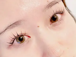 マツエク・マツパ 'amo eyelashsalon所属・'amo🫧‪ AYUMIのマツエク・マツパデザイン