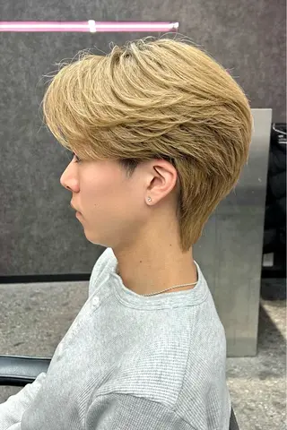 ショート カラー メンズ メンズスタイリスト 前田雄輝のヘアスタイル