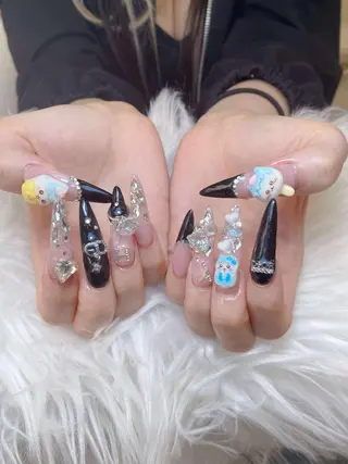 ネイル anh nail anne🤍のネイルデザイン