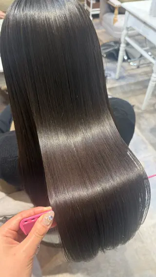 ロング 🎀RUI/髪質改善 /美髪矯正/艶カラーのヘアスタイル