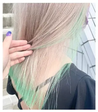 ミディアム カラー GARU-ガル-所属・TSUNO🦖 派手髪/オタク美容師のヘアスタイル